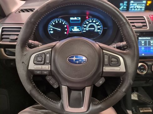 Used 2017 Subaru Forester 2.5i Touring w/ Popular Package #2 image 17