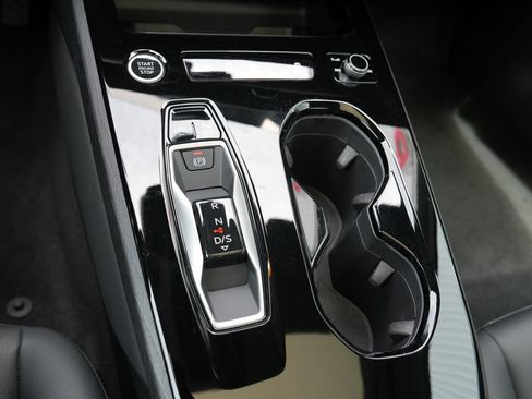 Used 2025 Audi A5 2.0T Premium w/ Convenience Package AWD/4WD image 28