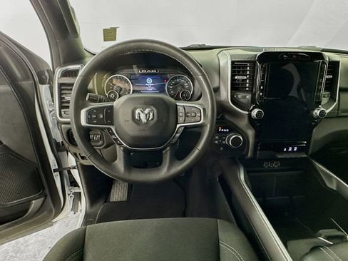 Used 2025 RAM 1500 Big Horn AWD/4WD image 15