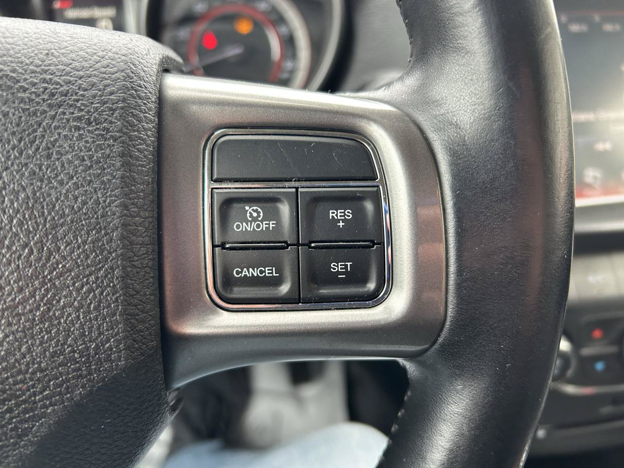 Used 2018 Dodge Journey Crossroad AWD/4WD image 20