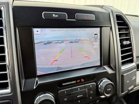 Used 2016 Ford F150 XLT w/ Equipment Group 302A Luxury image 24