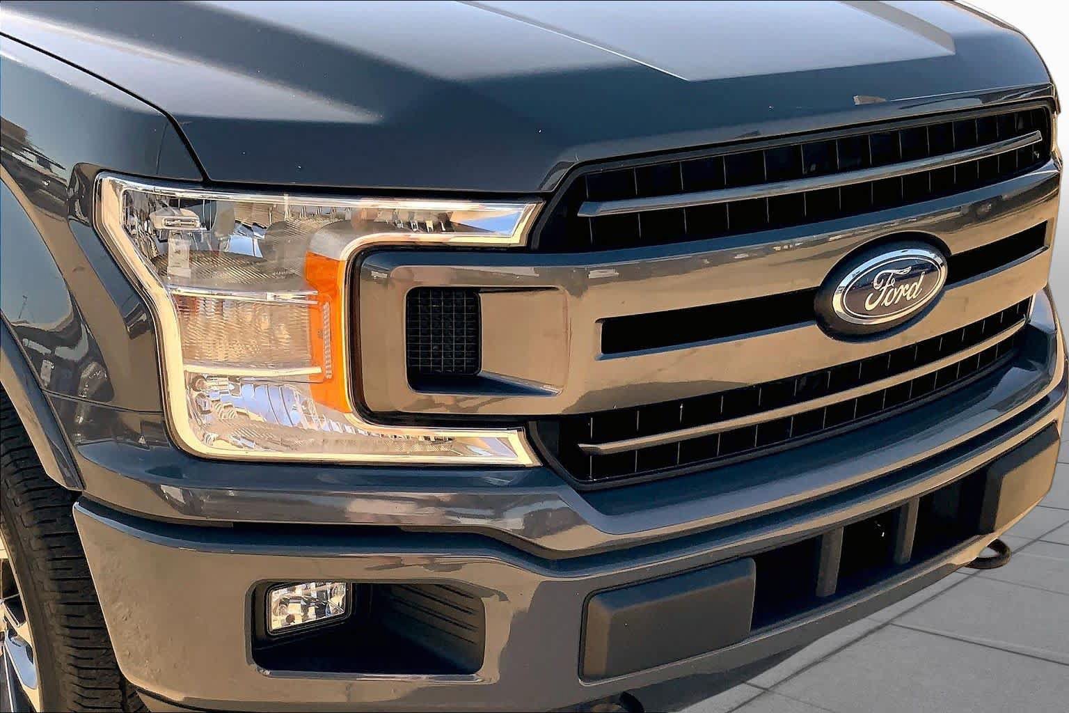 Used 2018 Ford F150 XLT w/ Equipment Group 302A Luxury AWD/4WD image 28