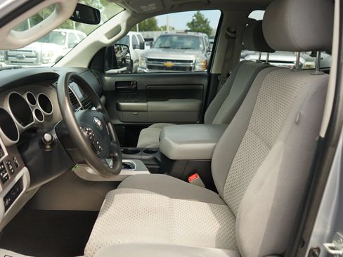 Used 2012 Toyota Tundra 4x4 CrewMax w/ TRD Off-Road Pkg image 11