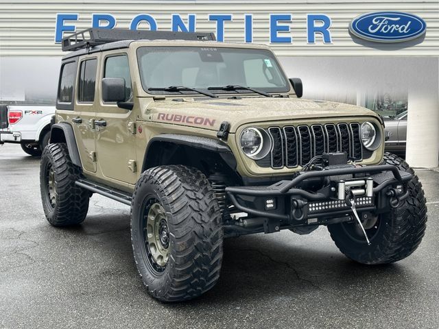 Used 2025 Jeep Wrangler Unlimited Rubicon AWD/4WD image 8