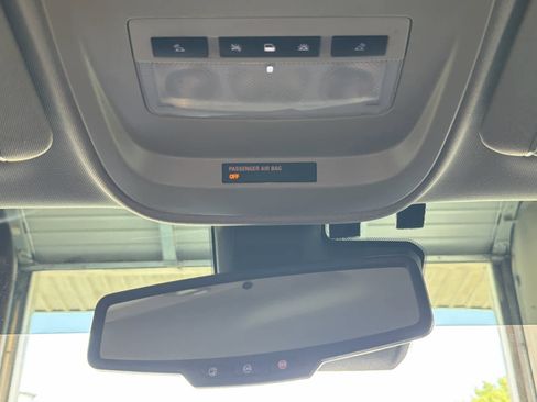 Used 2022 Chevrolet Colorado LT w/ Safety Package image 37