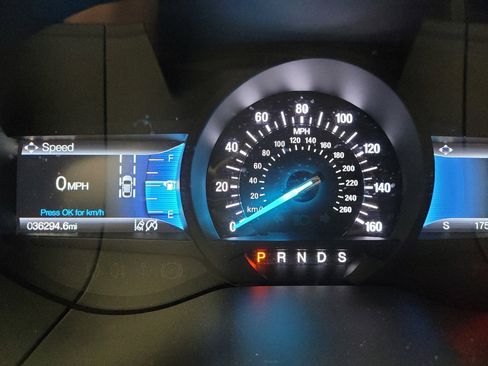 Used 2022 Ford Edge SE AWD/4WD image 23