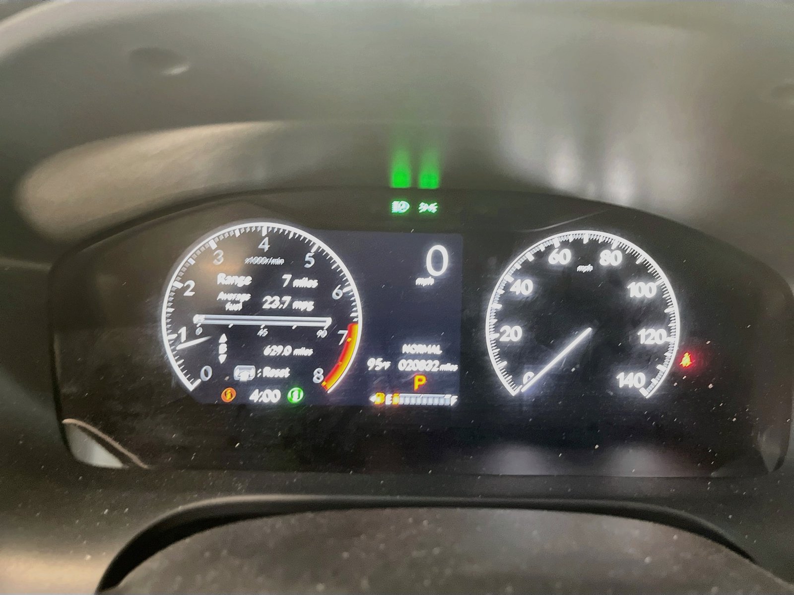 Used 2025 Honda HR-V LX image 12