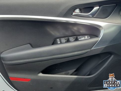 Used 2026 Genesis G70 2.5T RWD image 19