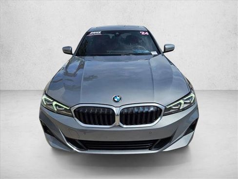 Used 2024 BMW 330i Sedan w/ Convenience Package RWD image 2