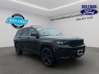 Used 2023 Jeep Grand Cherokee L Laredo AWD/4WD video 1