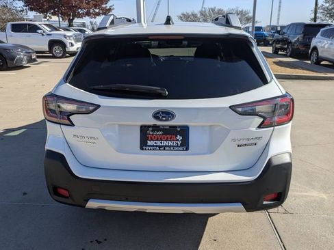 Used 2024 Subaru Outback Touring image 7