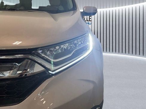 Used 2018 Honda CR-V Touring image 17