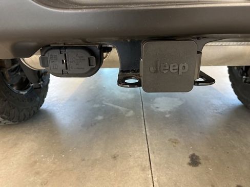 Certified 2021 Jeep Wrangler Unlimited Rubicon image 11