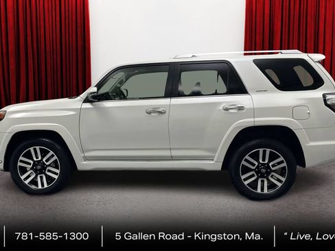 Certified 2021 Toyota 4Runner Limited AWD/4WD image 8