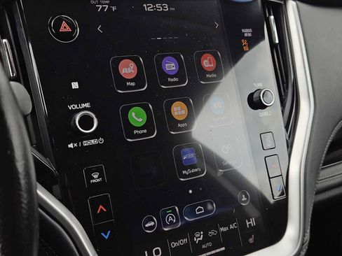 Used 2020 Subaru Outback Limited image 15