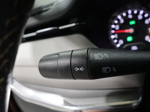 Certified 2022 Jeep Compass Limited AWD/4WD image 35
