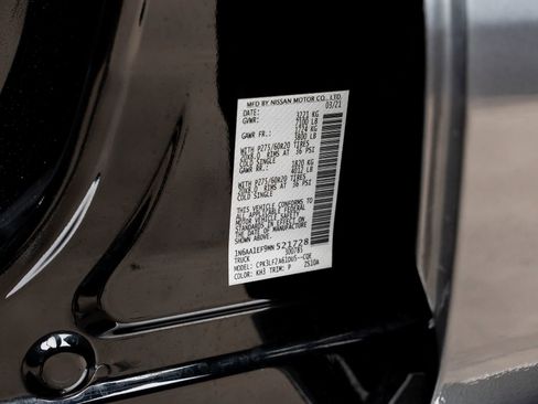 Used 2021 Nissan Titan Platinum Reserve w/ Moonroof Package RWD image 64
