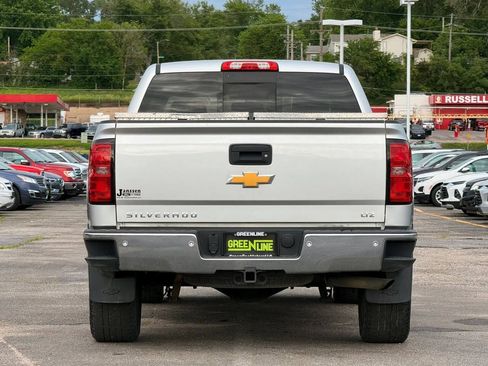 Used 2015 Chevrolet Silverado 1500 LTZ Z71 w/ LTZ Plus Package AWD/4WD image 4