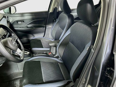 Certified 2025 Nissan Versa SV w/ Trunk Package FWD image 11
