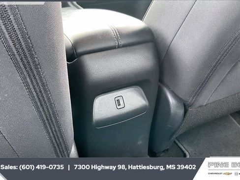 Used 2024 Nissan Sentra SV FWD image 24