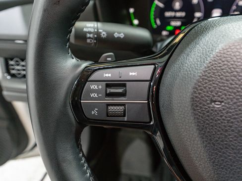 Used 2023 Honda Accord Touring image 29