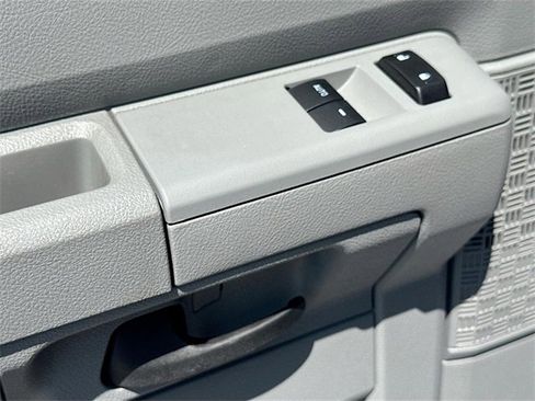 New 2025 Ford E-350 and Econoline 350 Super Duty w/ Power Equipment Group image 9