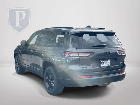 New 2025 Jeep Grand Cherokee L Limited w/ Luxury Tech Group II AWD/4WD image 6