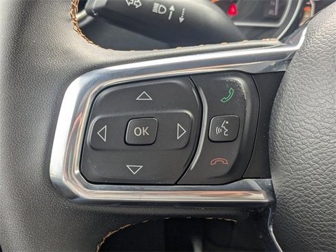 Certified 2023 Jeep Gladiator Overland image 25