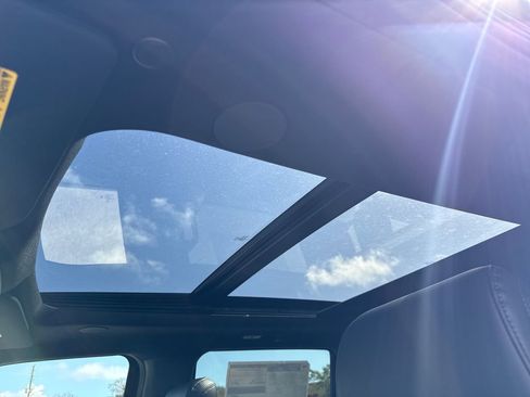 New 2026 Ford F250 Platinum image 10