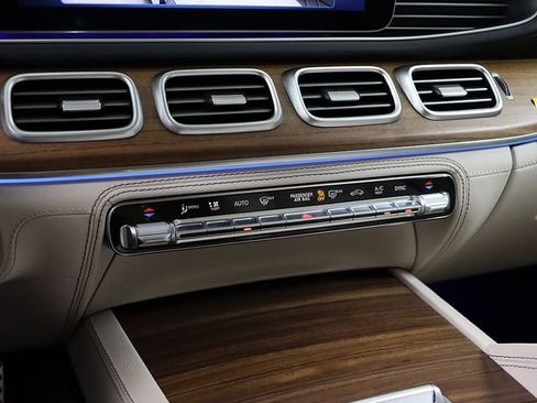 Certified 2026 Mercedes-Benz GLS 450 4MATIC image 26