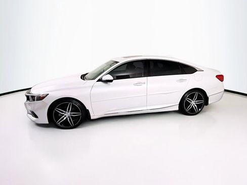 Used 2022 Honda Accord Touring image 8