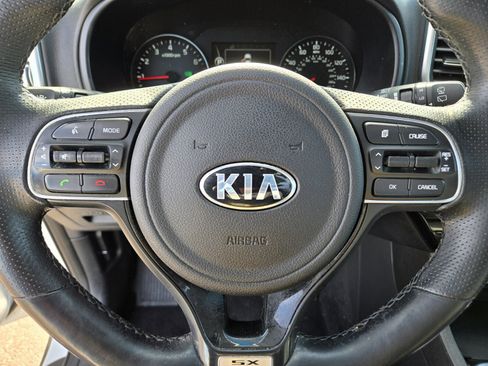 Used 2019 Kia Sportage SX image 23