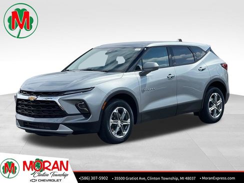 Certified 2024 Chevrolet Blazer LT FWD image 1