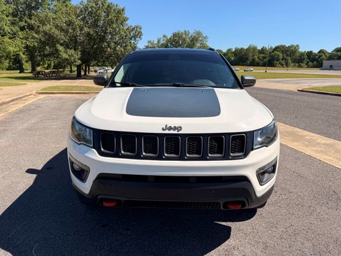 Used 2020 Jeep Compass Trailhawk AWD/4WD image 8