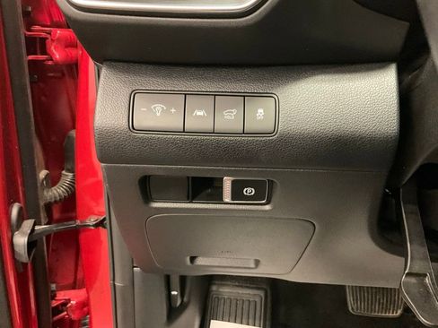 Used 2023 Hyundai Santa Fe SEL w/ Winter Weather Package image 14