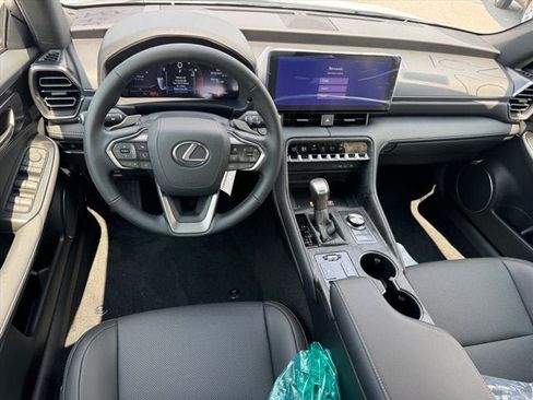 New 2026 Lexus IS 350 F Sport RWD image 9