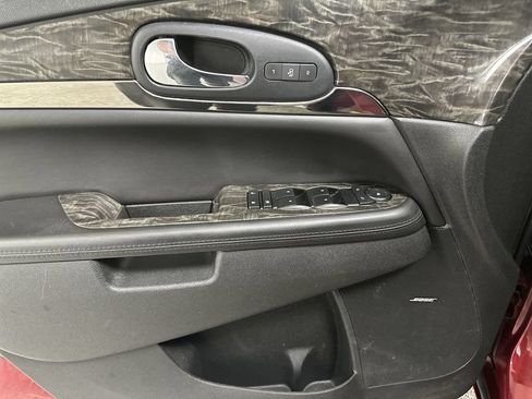 Used 2014 Buick Enclave Leather AWD/4WD image 11