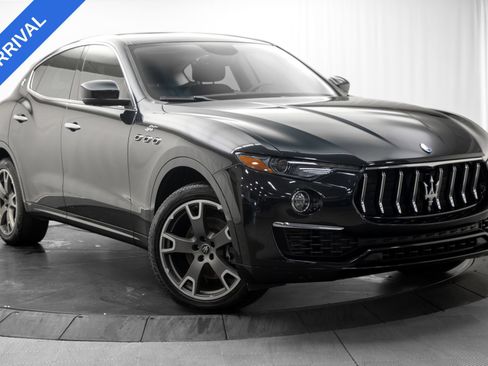 Used 2022 Maserati Levante GT AWD/4WD image 1