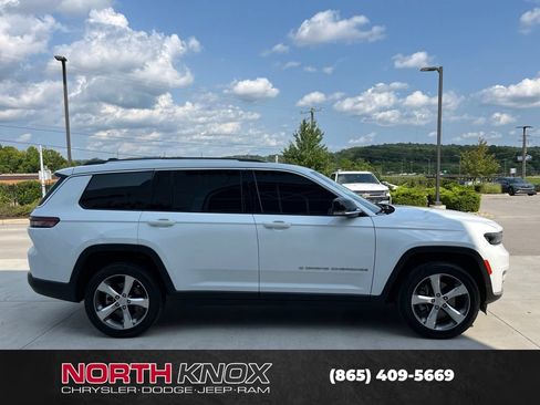 Used 2022 Jeep Grand Cherokee L Limited AWD/4WD image 22
