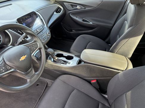 Used 2024 Chevrolet Malibu LT image 26