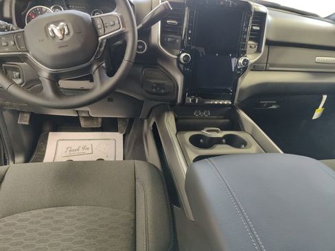 New 2025 RAM 2500 Big Horn AWD/4WD image 10