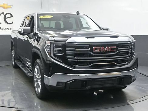 Used 2023 GMC Sierra 1500 SLT w/ SLT Premium Plus Package AWD/4WD image 49