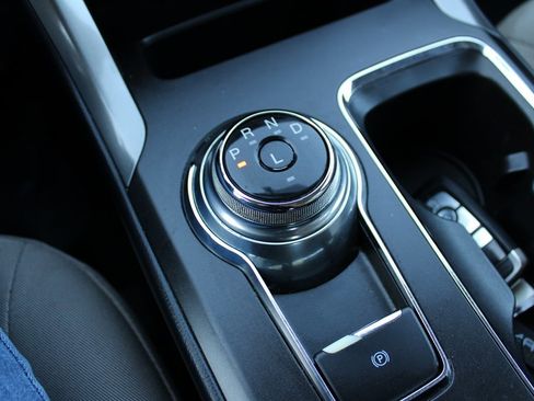 Used 2018 Ford Fusion S image 25