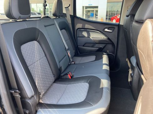 Used 2019 Chevrolet Colorado Z71 AWD/4WD image 34