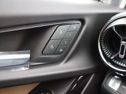 New 2026 Chevrolet Equinox ACTIV w/ Convenience Package III image 17