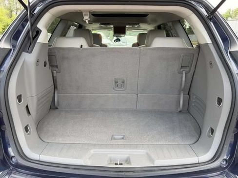 Certified 2015 Chevrolet Traverse LT w/ LPO, 'HIT The Road' Package AWD/4WD image 32