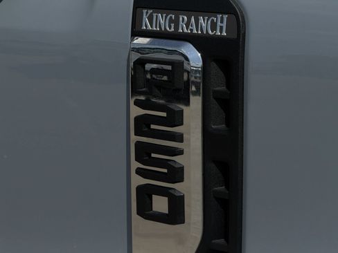 New 2026 Ford F250 King Ranch w/ Chrome Package AWD/4WD image 9