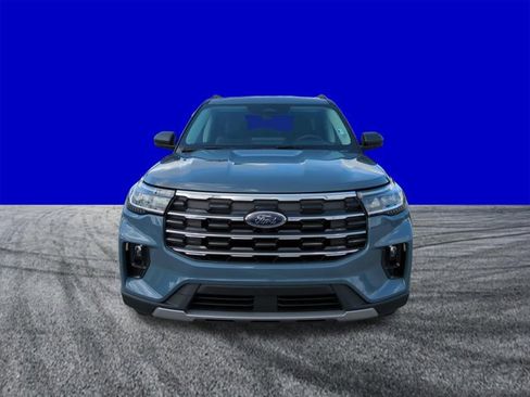 New 2026 Ford Explorer Active w/ Active Comfort Package RWD image 9