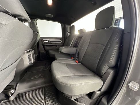 Used 2025 RAM 3500 Big Horn image 25