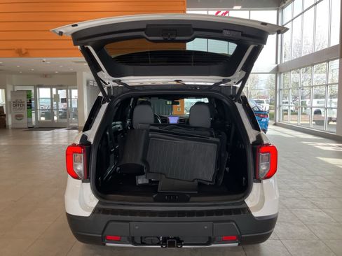 Used 2024 Ford Explorer Timberline w/ Timberline Technology Package image 30